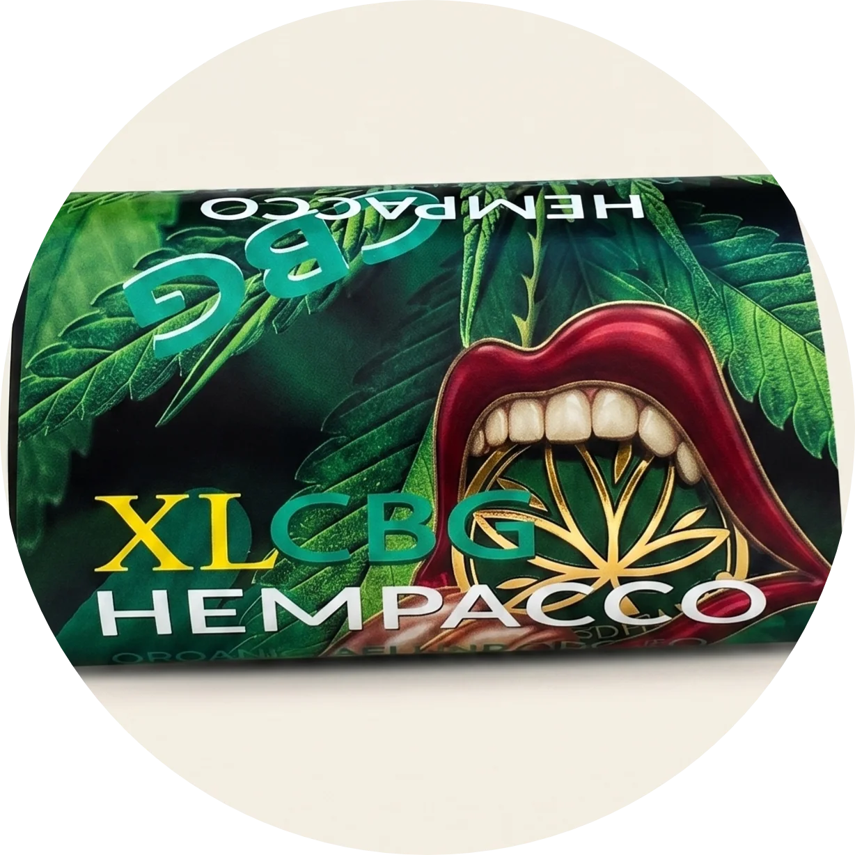 Close-up of HEMPACCO XXL CBG 7% shredded hemp leaf texture inside the 25g pouch